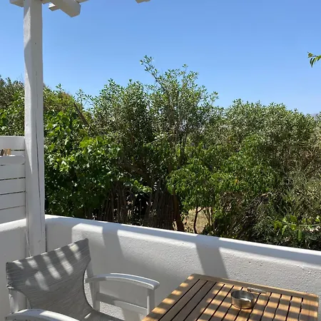 Retreat Apartment *