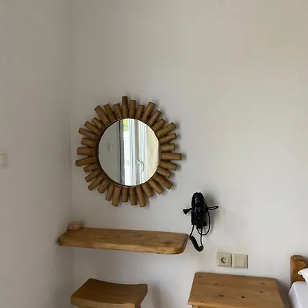 Apartment Retreat Glifades